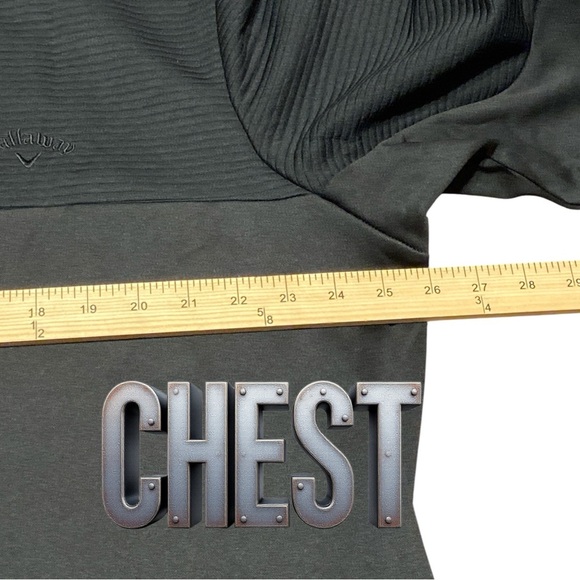 Calloway black pullover is perfect for golf, casual wear, anything you’d like. - Picture 4 of 6